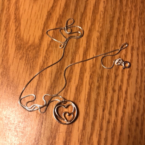 Three necklace - Picture 2 of 4